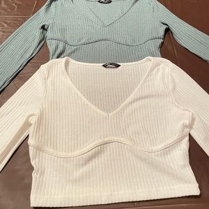 V NECK SOLID FITTED CROP TOP BUNDLE